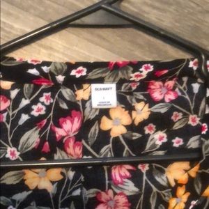 Black floral Old navy top